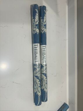Thibaut wallpaper pattern 839-T-920 Promenade Collection 2 double Rolls Blue Flo